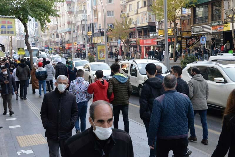 Diyarbakır'da kısıtlamanın ardından korkutan yoğunluk! 2