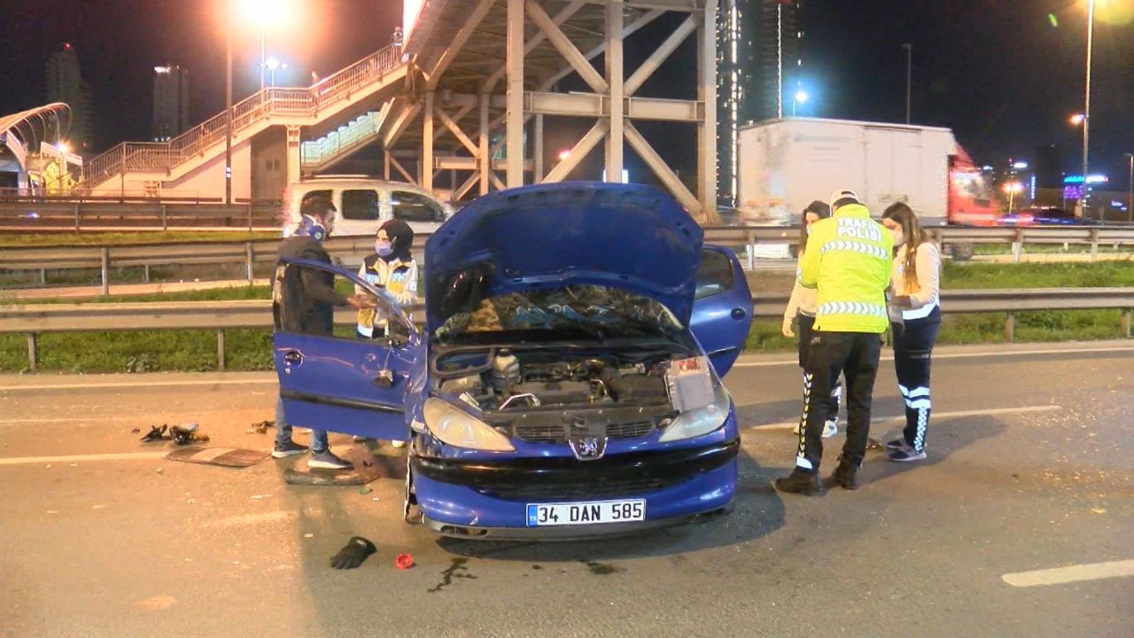 Şişli'de makas atan sürücü zincirleme kazaya sebep oldu 2