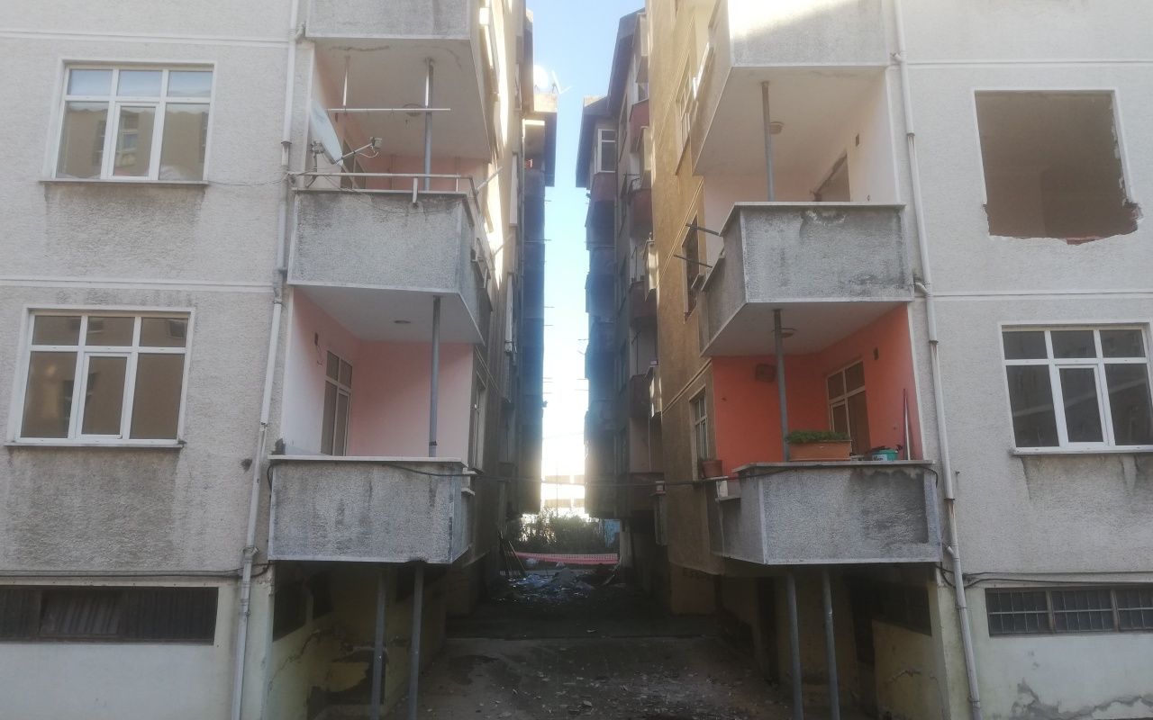 Rize'nin 'Pisa Kuleleri' boşaltılıyor 5