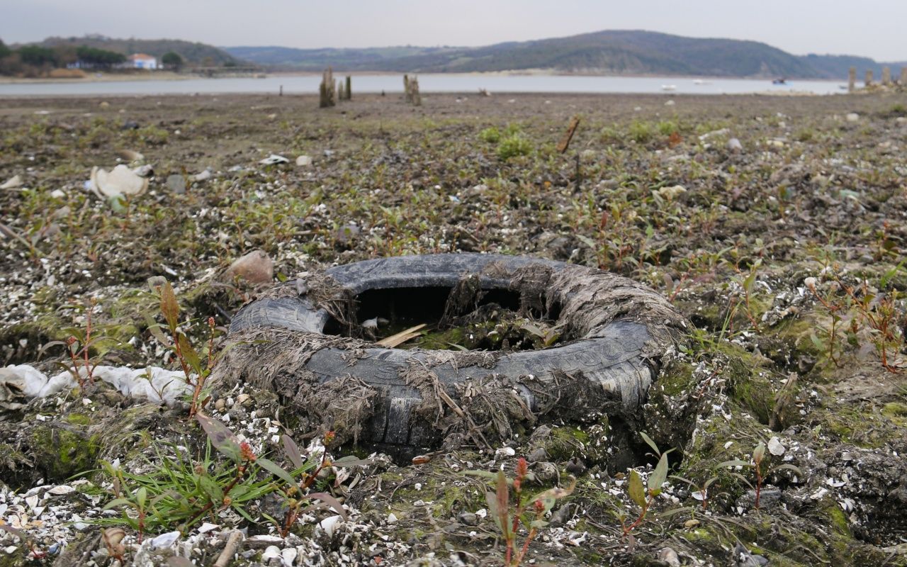 Terkos Gölü 100 metre çekildi 16