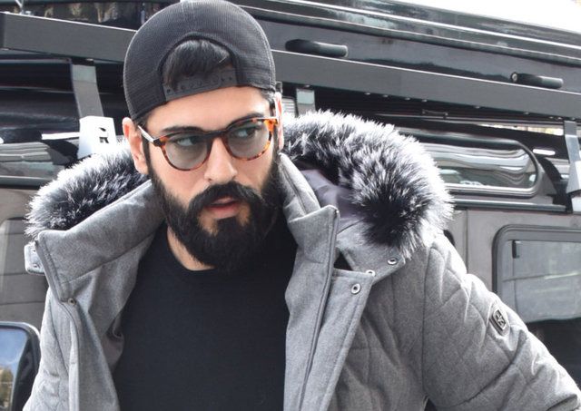 Fahriye Evcen-Burak Özçivit çifti: Yorumlara bakmıyoruz... 6