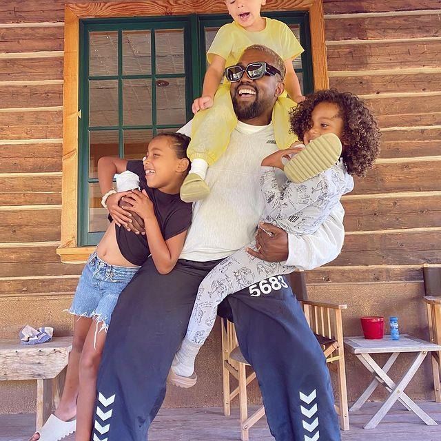 Bomba iddia! Boşanma kararı alan Kim Kardashian ve Kanye West evlerini ayırdı... 4