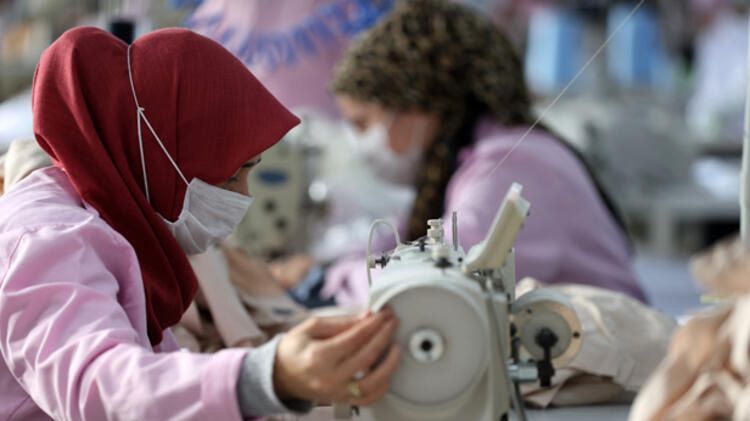 Eşi hastalanınca bileziklerini satıp bu işe başladı! 13