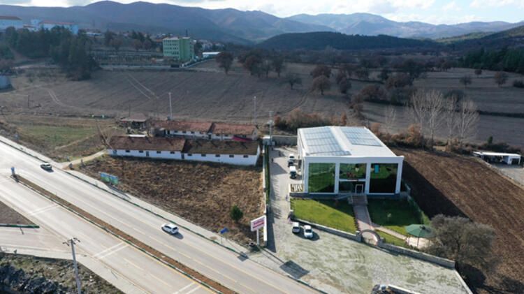 Eşi hastalanınca bileziklerini satıp bu işe başladı! 2