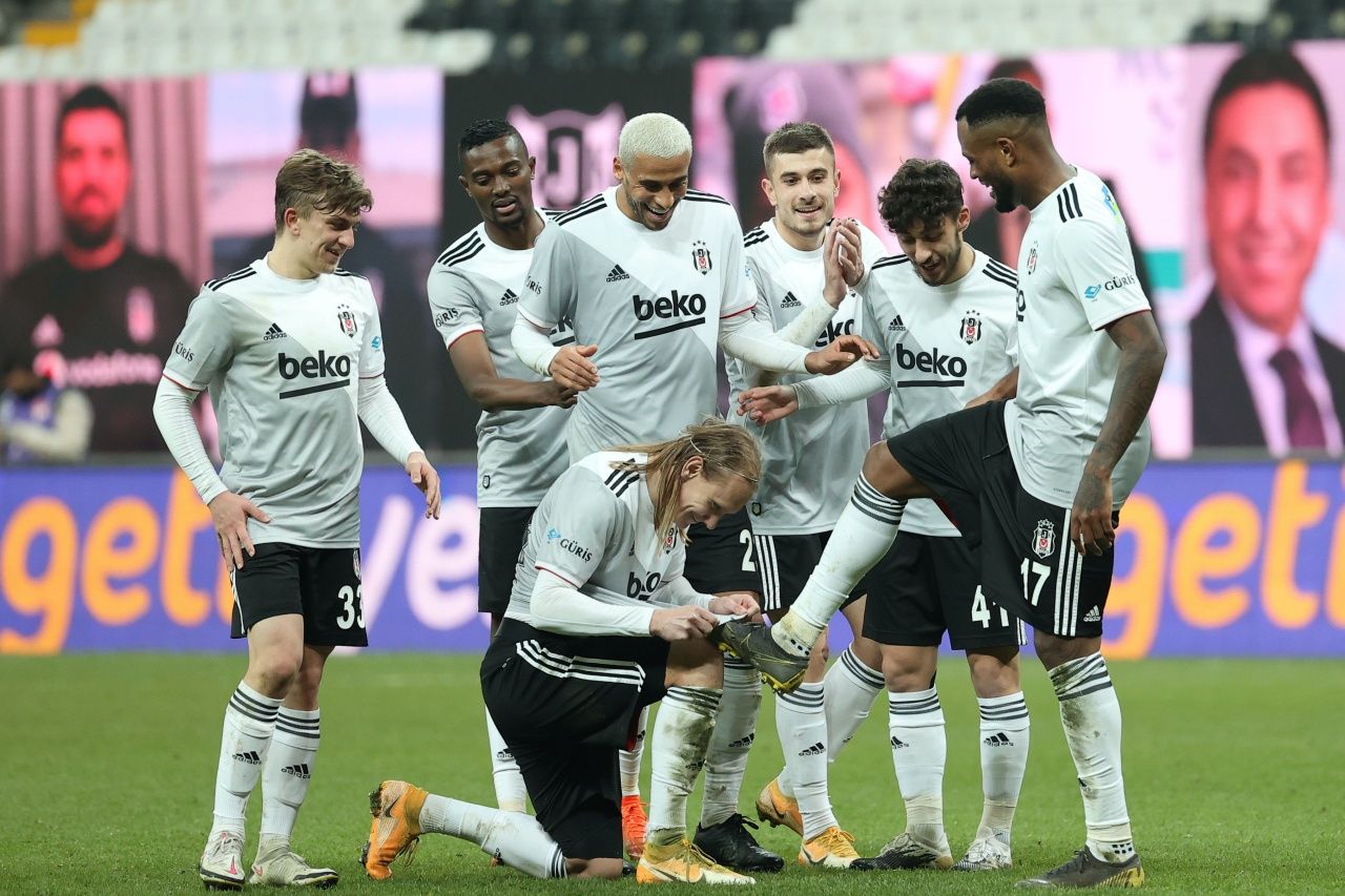 Sergen Yalçın, Mario Mandzukic'i doğruladı 1