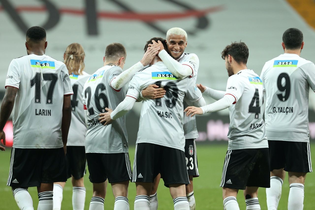 Sergen Yalçın, Mario Mandzukic'i doğruladı 9