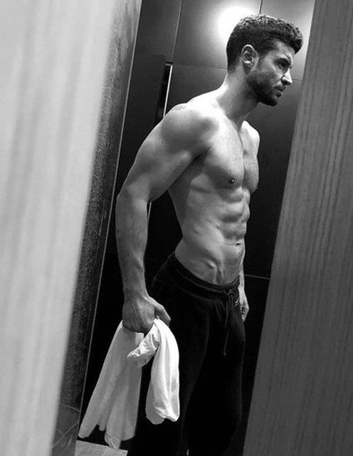Trans bireyle birlikte olduğu iddia edilen Berk Oktay, sessizliğini bozdu! 6