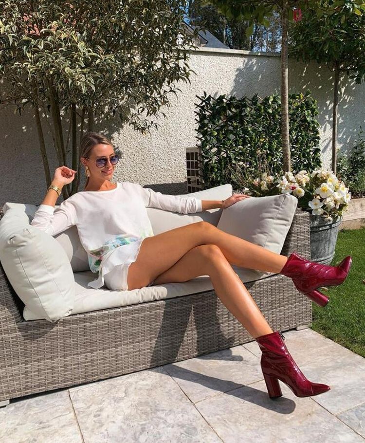Chloe Loughnan: 3 ay önce koronaya yakalandım 7