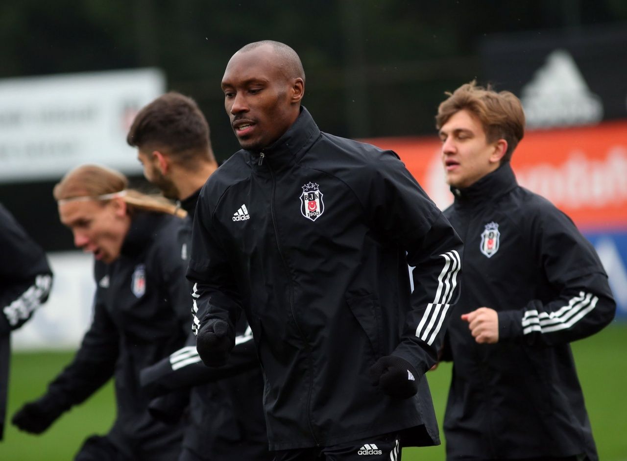 Beşiktaş'ı oyalayan Mario Mandzukic, Milan'la görüşüyor 5