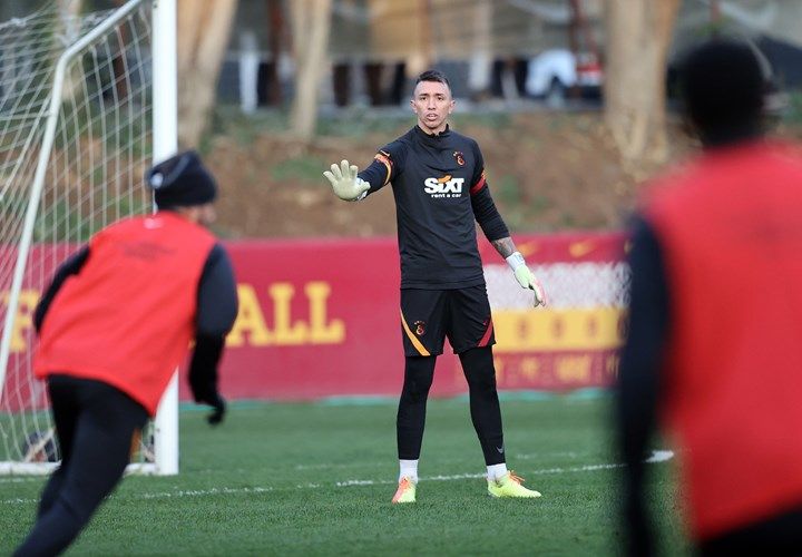 Fernando Muslera sakatlığı tamamen atlattı 1