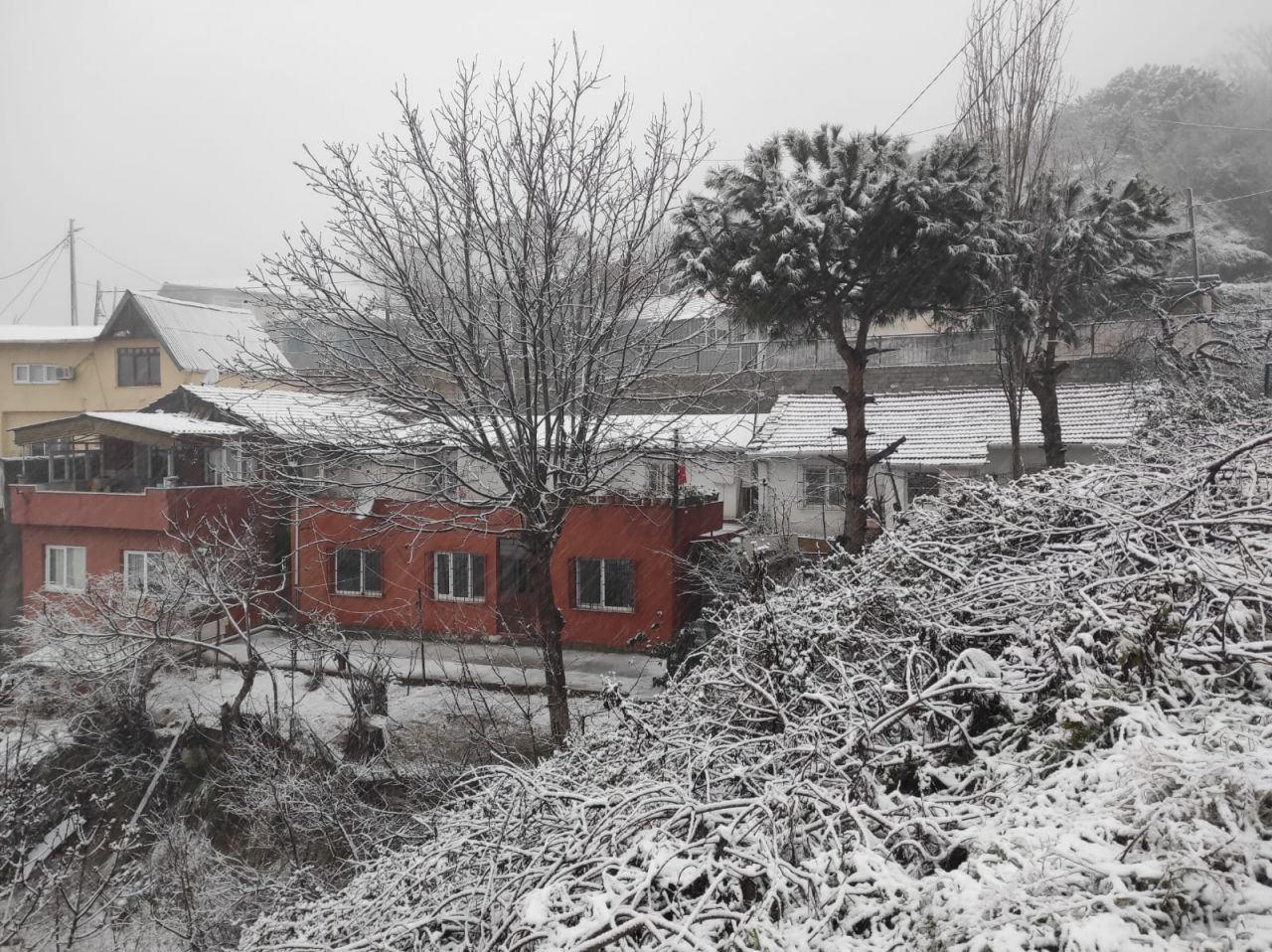 İstanbul'da yoğun kar yağışı başladı 14