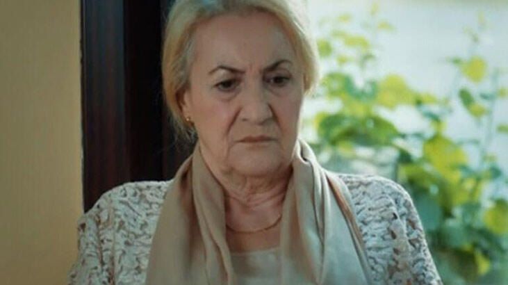 'Eşkıya Dünyaya Hükümdar Olmaz'ın 'Hayriye Ana'sı Sabina Toziya ameliyat oldu! 1