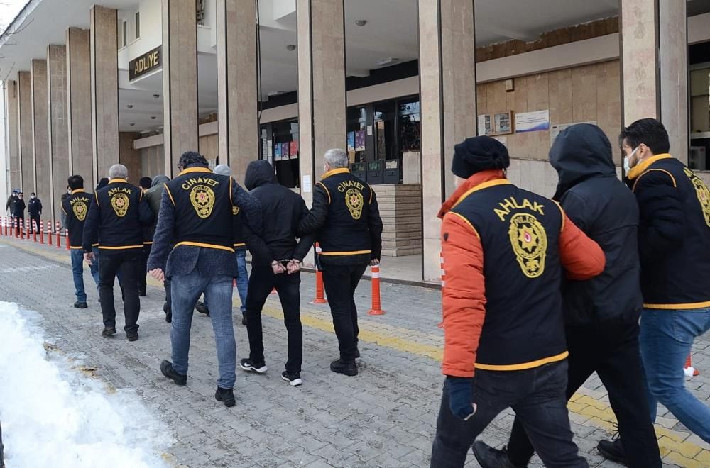 Eskort sitesine büyük darbe! 2