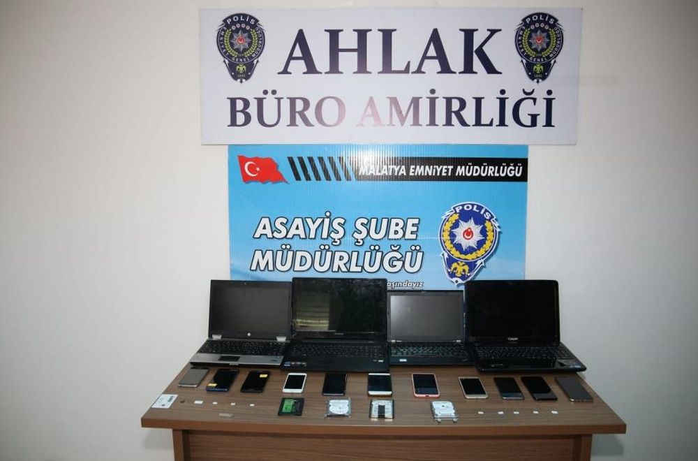 Eskort sitesine büyük darbe! 4