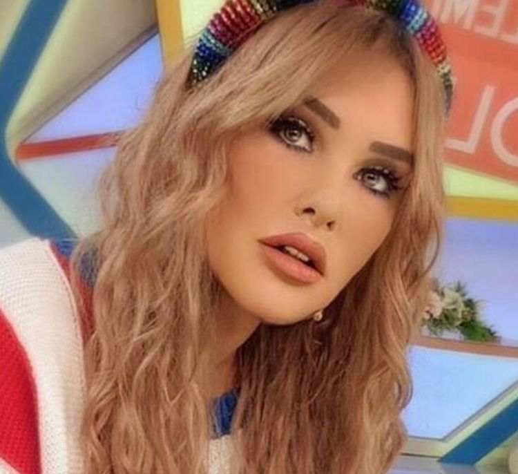 Seren Serengil'den Hadise'yi kızdıracak sözler: 'Makyajlı da olsa makyajsız da çirkin' 5