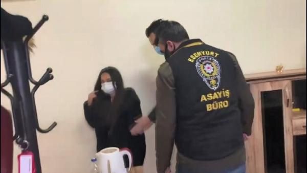 Üstü emlakçı, altı uyuşturucu serası! Polisin operasyonu kamerada... 4
