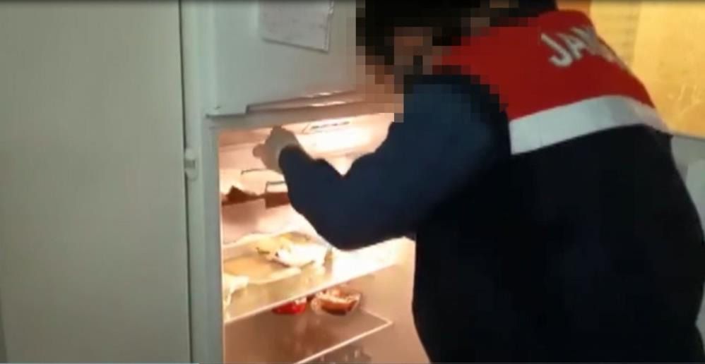 Üstü emlakçı, altı uyuşturucu serası! Polisin operasyonu kamerada... 6