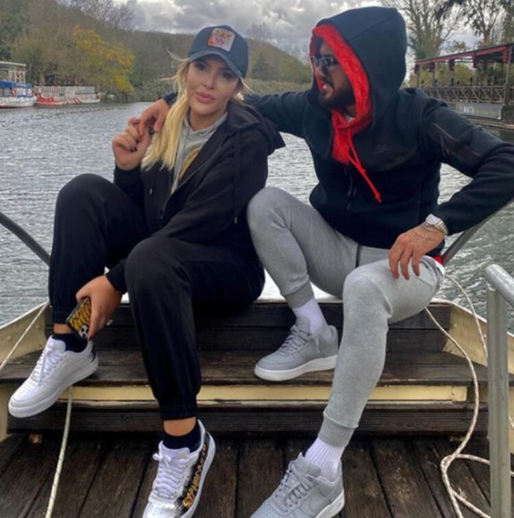 Selin Ciğerci sosyal medyanın diline düştü! 7