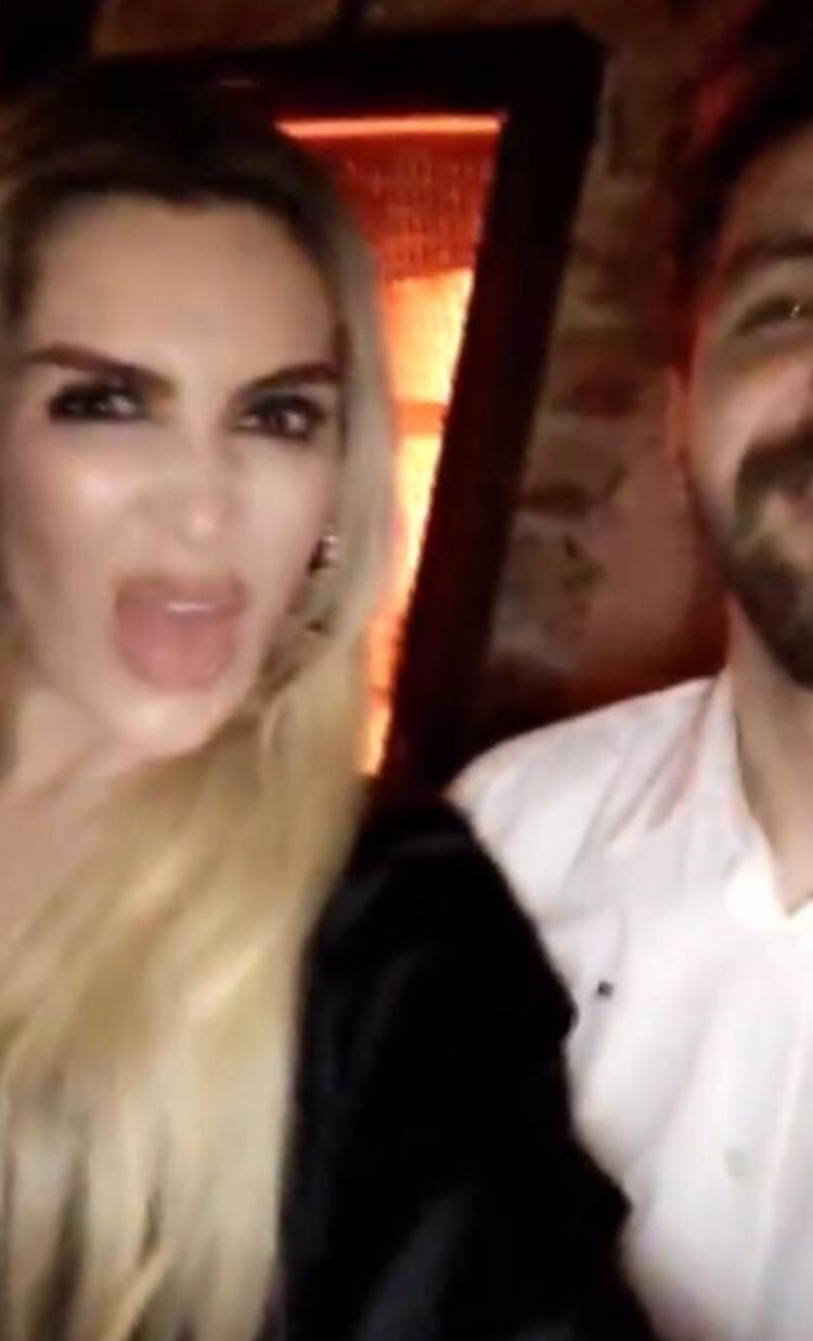 Selin Ciğerci sosyal medyanın diline düştü! 8