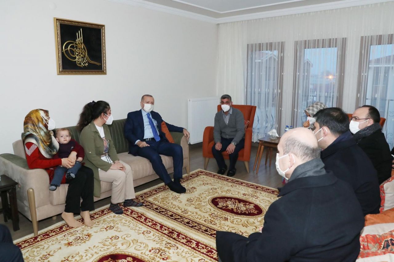 'Hasta kızımıza meyve soyup yedirdi' 1