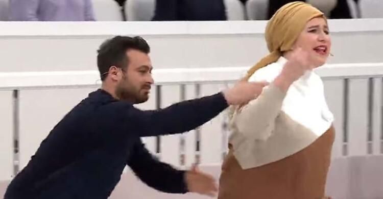 Esra Erol'u canlı yayında çıldırttılar 8