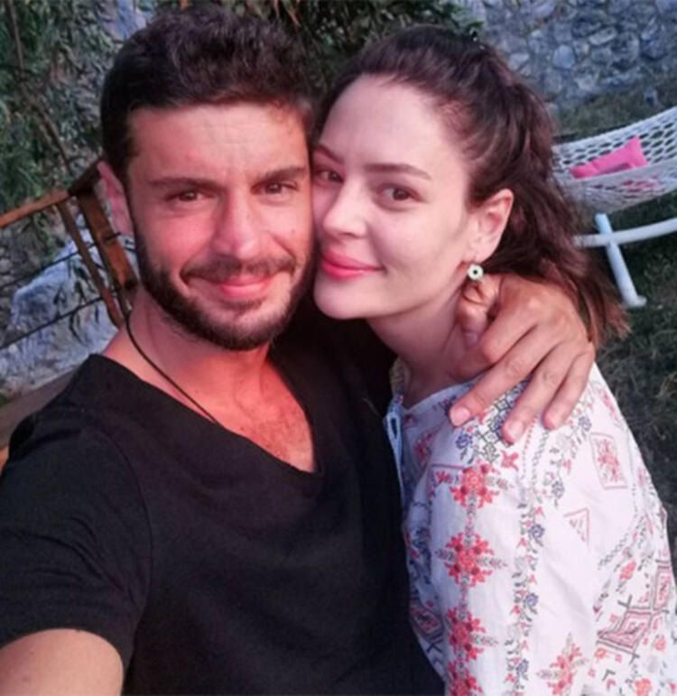 Berk Oktay'dan Yıldız Çağrı Atiksoy'a evlilik teklifi! 2