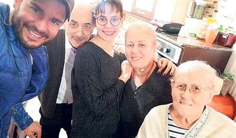 Berk Oktay'dan Yıldız Çağrı Atiksoy'a evlilik teklifi! 6