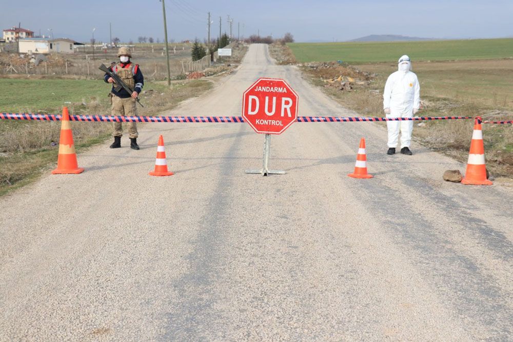 Koronavirüs hızla bulaşıyor! 9