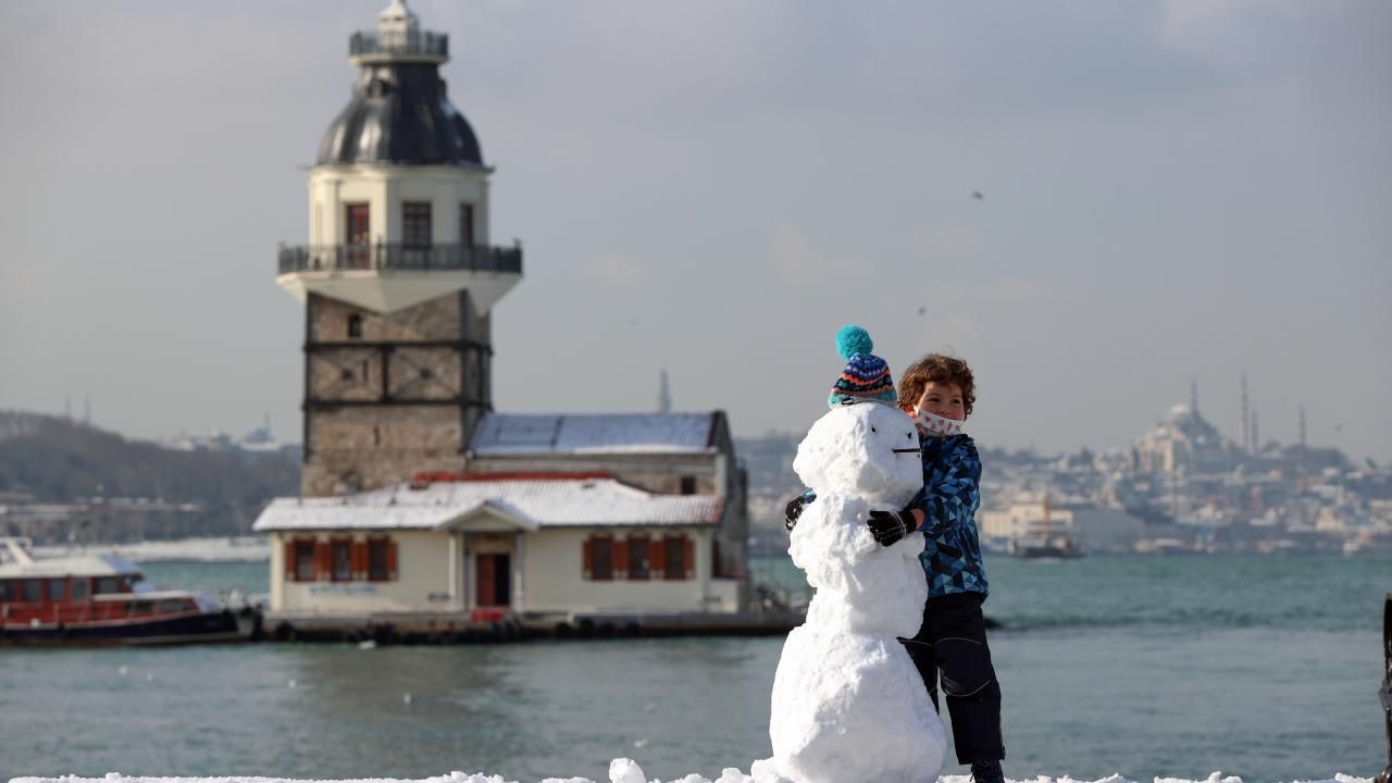 İstanbul ve Ankara'ya kar geri geliyor! 26