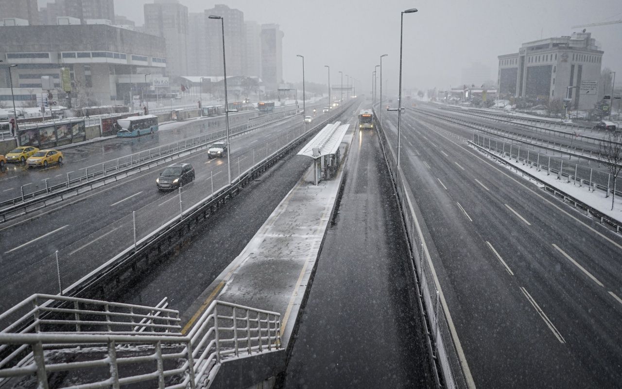 İstanbul beyaz gelinliğini yeniden giydi 12