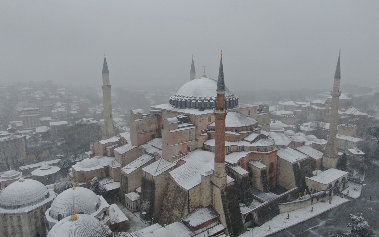 İstanbul beyaz gelinliğini yeniden giydi 6