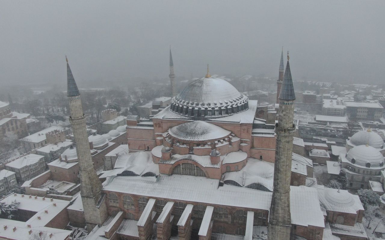 İstanbul beyaz gelinliğini yeniden giydi 2