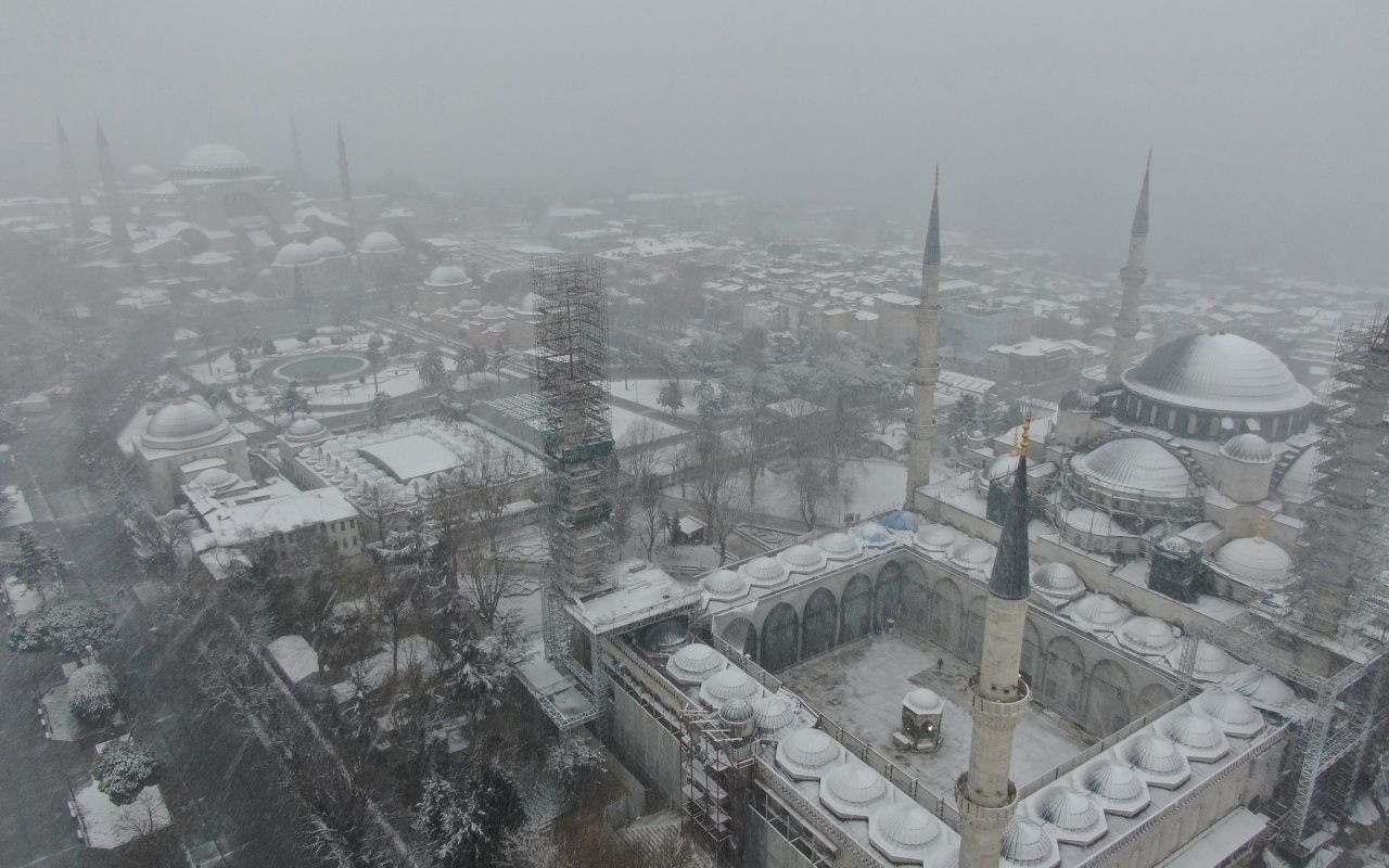 İstanbul beyaz gelinliğini yeniden giydi 4
