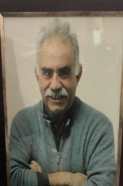 HDP binalarında PKK paçavraları! 15