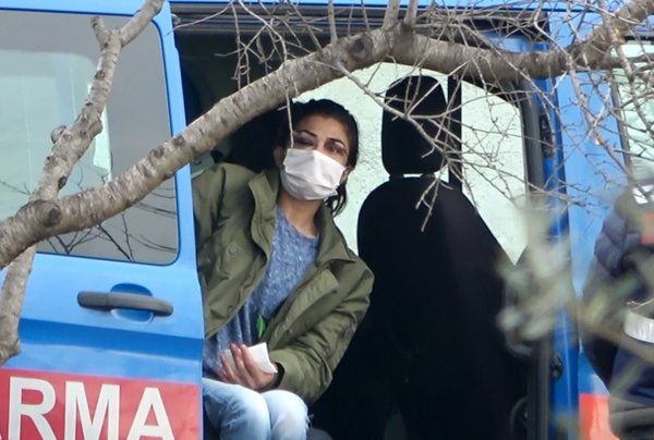 Melek İpek'i o rapor kurtaracak 5