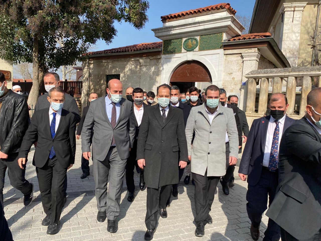 Fatih Erbakan'dan babası Necmettin Erbakan'ın kabrine ziyaret 8