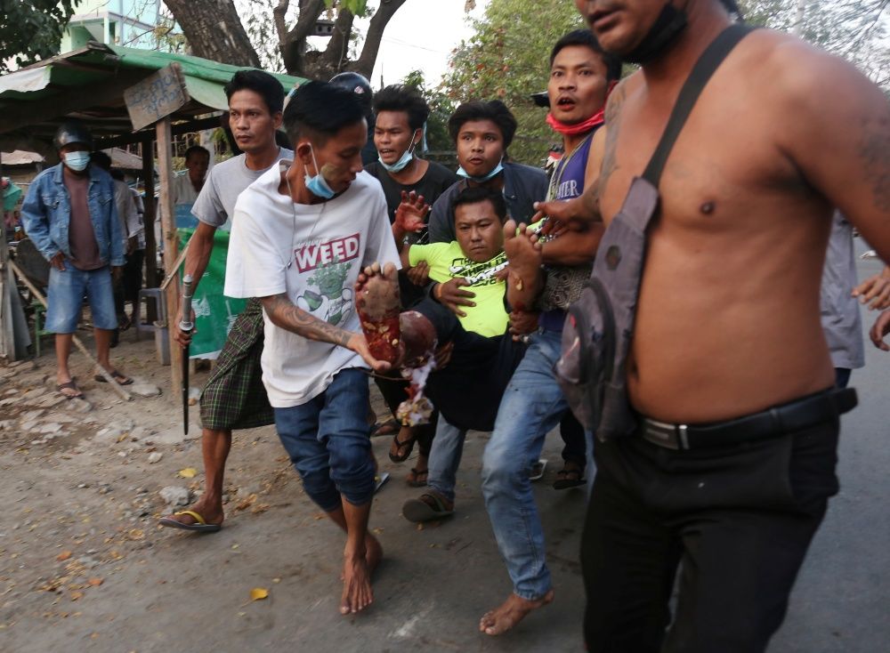 Myanmar’da en kanlı gün: 18 kişi öldürüldü 4