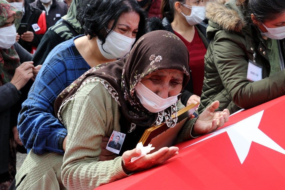 Bitlis şehitlerine veda 14