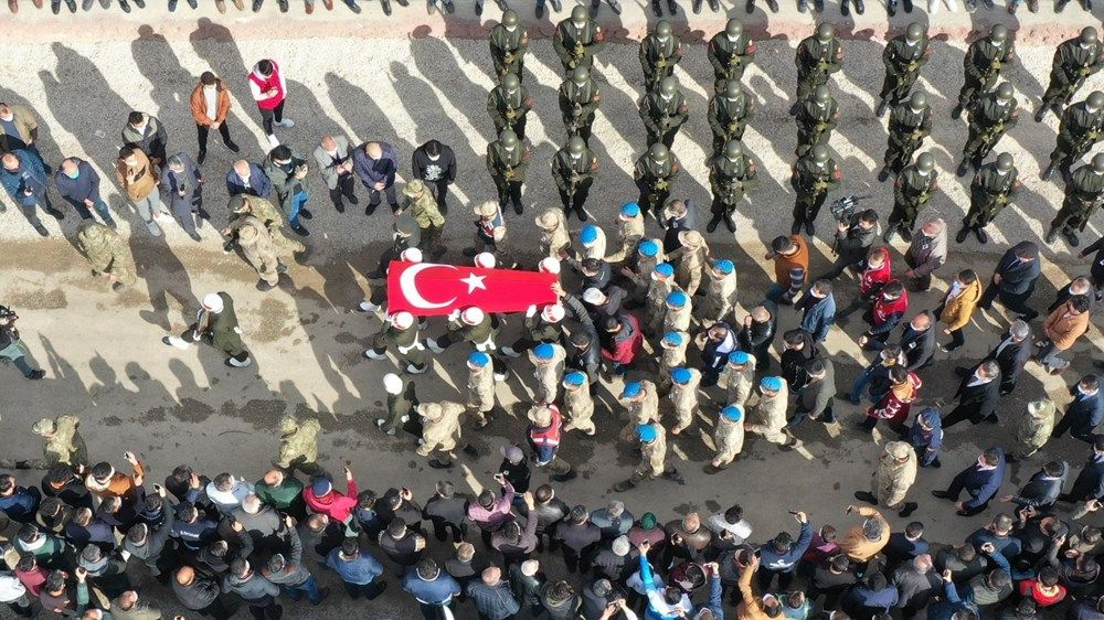Bitlis şehitlerine veda 23