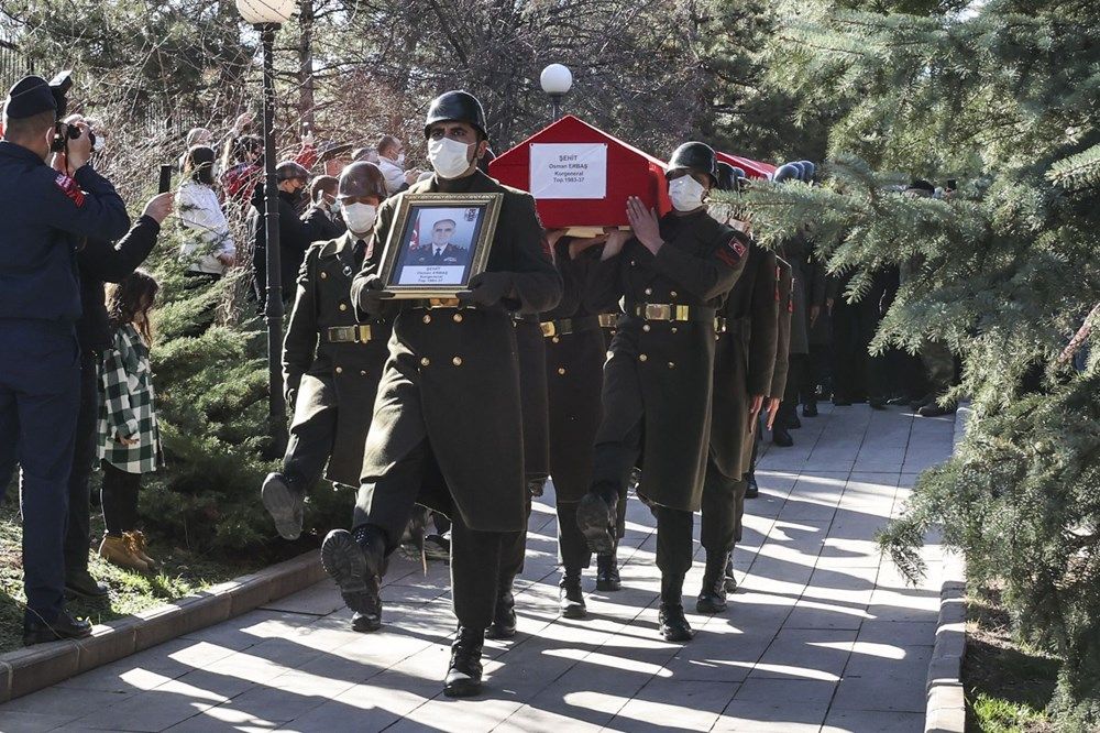 Bitlis şehitlerine veda 24