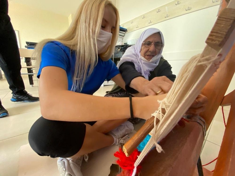 Okuma yazma bilmeyen Teslime nine 86 yaşında eğitimci oldu 4