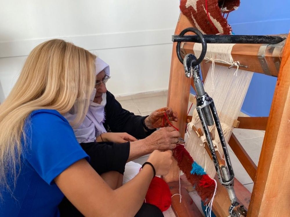 Okuma yazma bilmeyen Teslime nine 86 yaşında eğitimci oldu 13