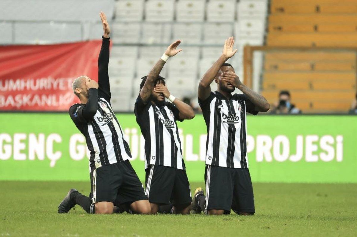 Valentin Rosier, France Football'a konuştu 7