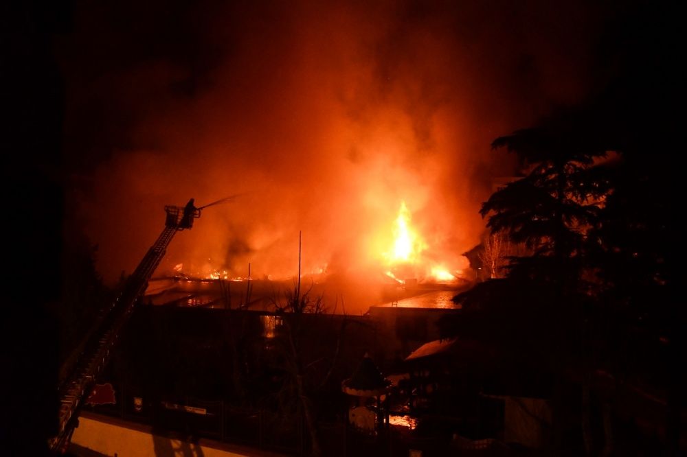 Kahramanmaraş'ta askeri gazino ve orduevinde yangın 2