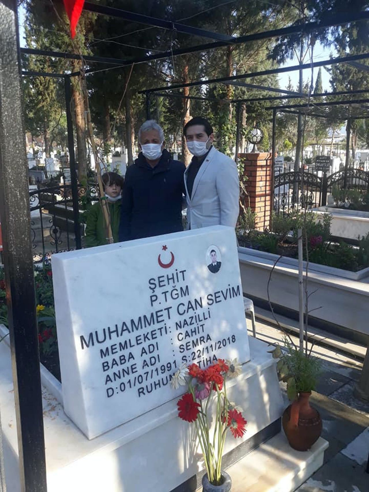 Taylan Antalyalı'dan anlamlı destek 3