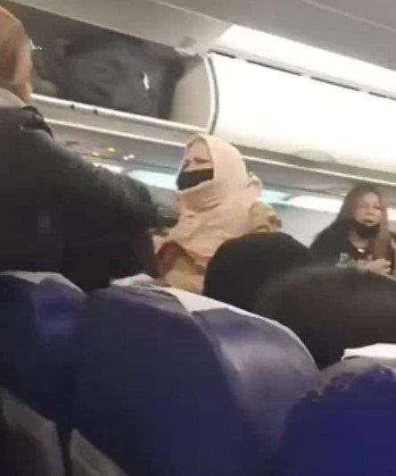 Tunus-İstanbul uçağındaki kavga dünya basınında manşet oldu! 2