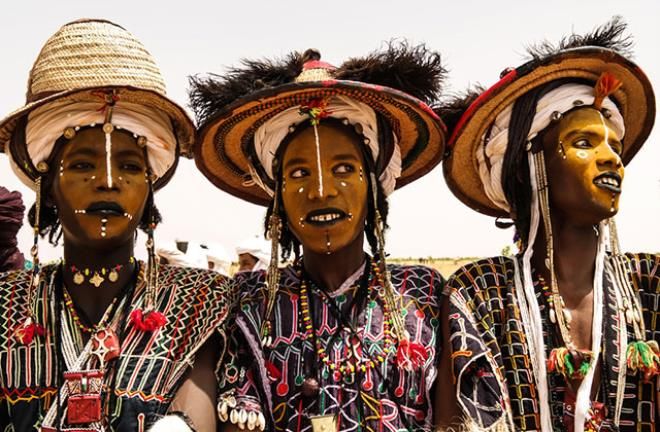 Görülmemiş festival! Evli kadınlar ikinci eşlerini seçiyor... 10