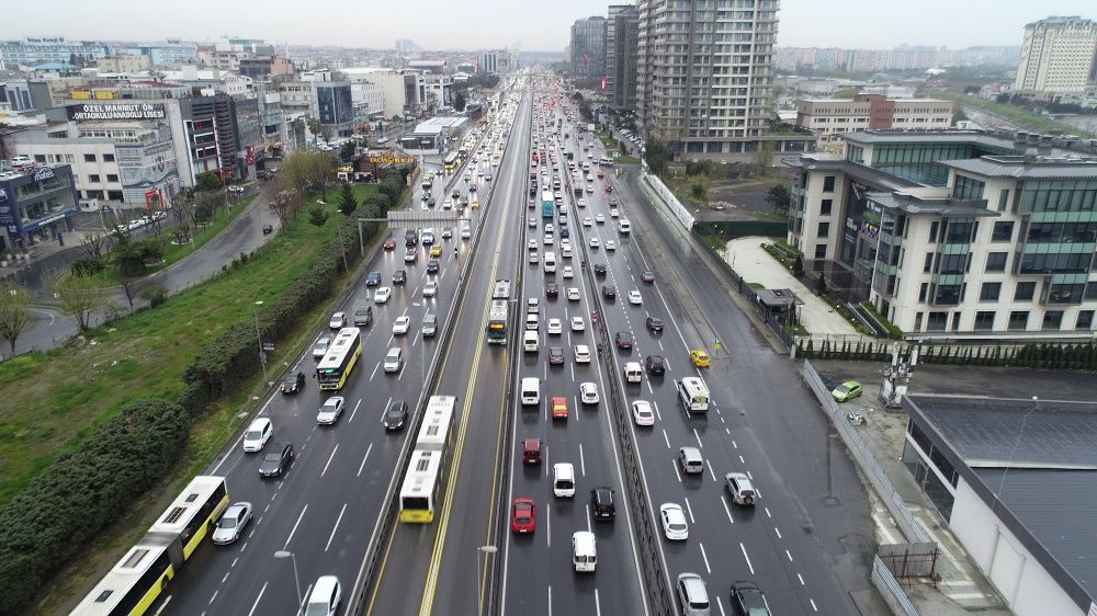 Kısıtlama öncesi toplu taşıma hınca hınç 14