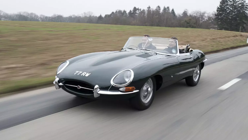 Jaguar E-Type 60. Yılını özel seriyle kutluyor 18