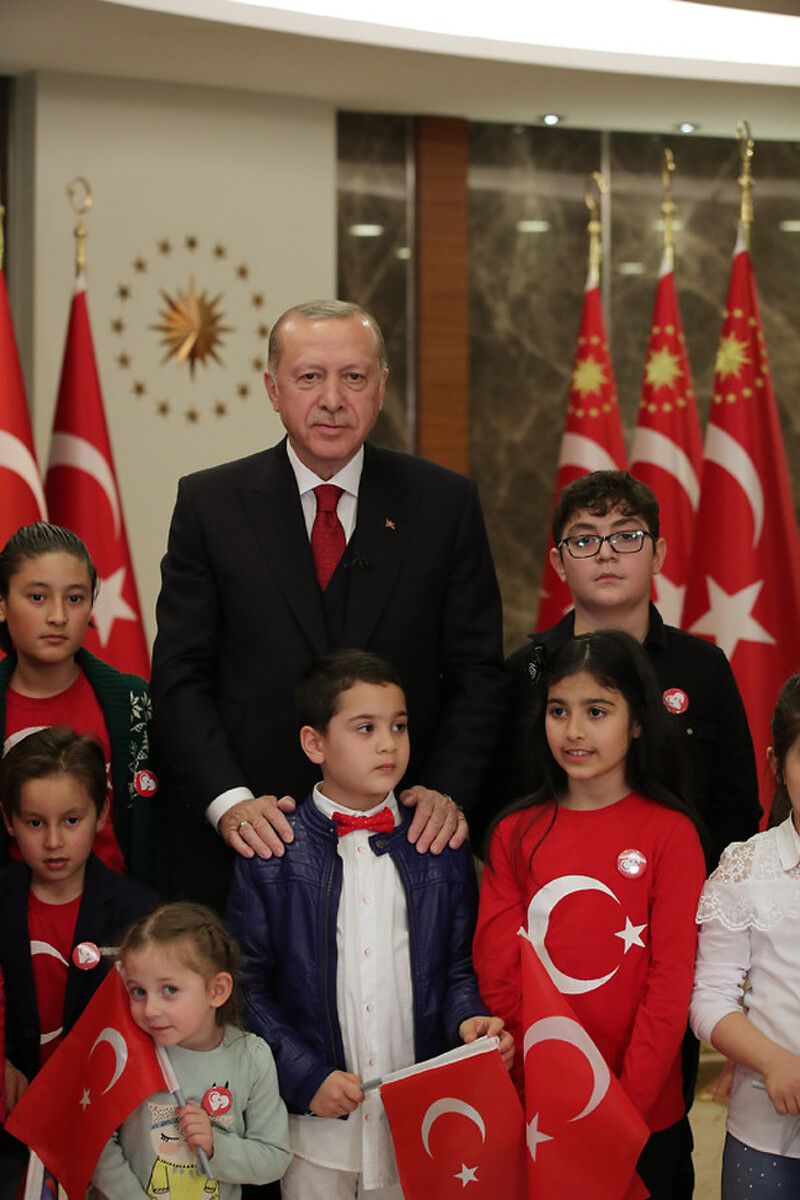 Geçmişten günümüze 23 Nisan Ulusal Egemenlik ve Çocuk Bayramı Kutlamaları 23